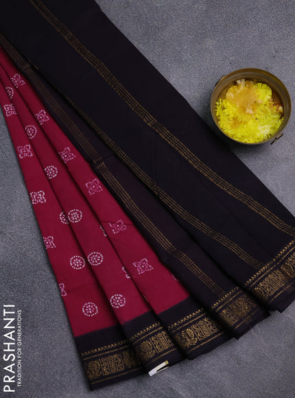 Sungudi cotton saree pink and deep jamun with allover batik prints and zari woven border