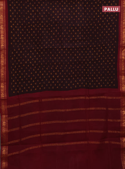 Sungudi cotton saree coffee brown and maroon with allover batik prints and zari woven border