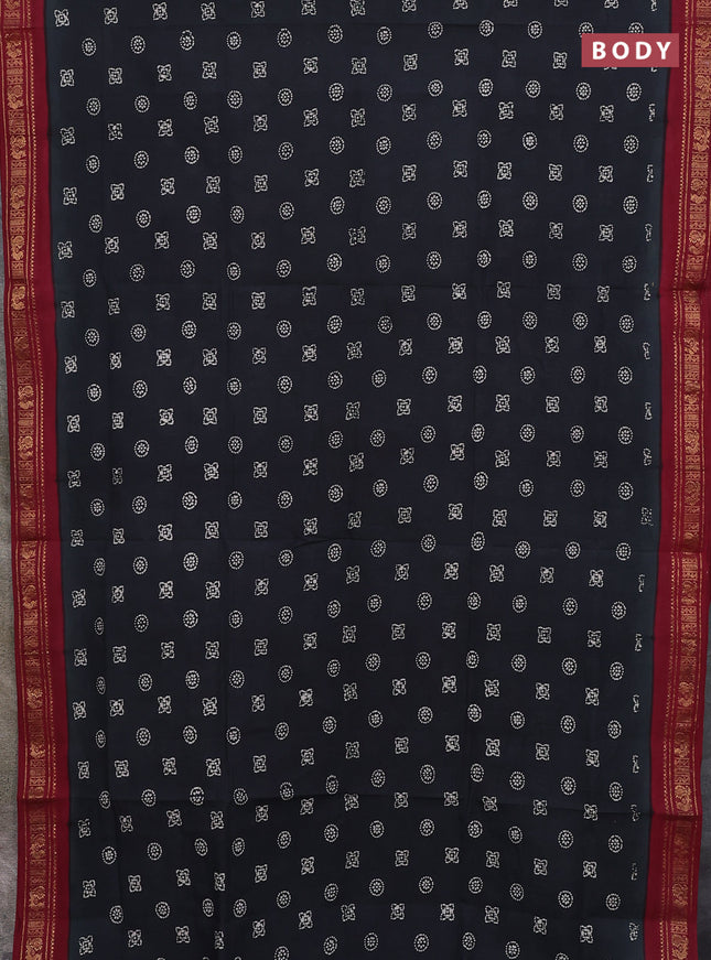 Sungudi cotton saree black and maroon with allover batik prints and zari woven border
