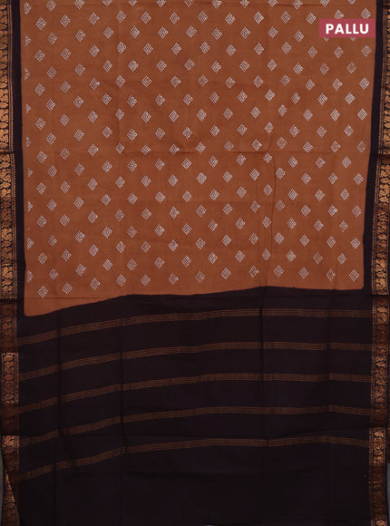 Sungudi cotton saree dark sandal and wine shade with allover batik prints and zari woven border
