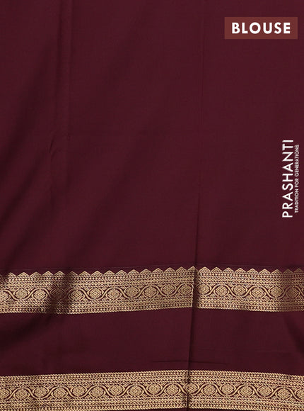 Semi kanchipuram silk saree green and deep maroon with zari woven buttas and rettapet zari woven korvai border