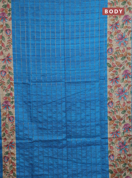 Semi tussar saree cs blue and beige with allover zari checked pattern and kalamkari printed pallu