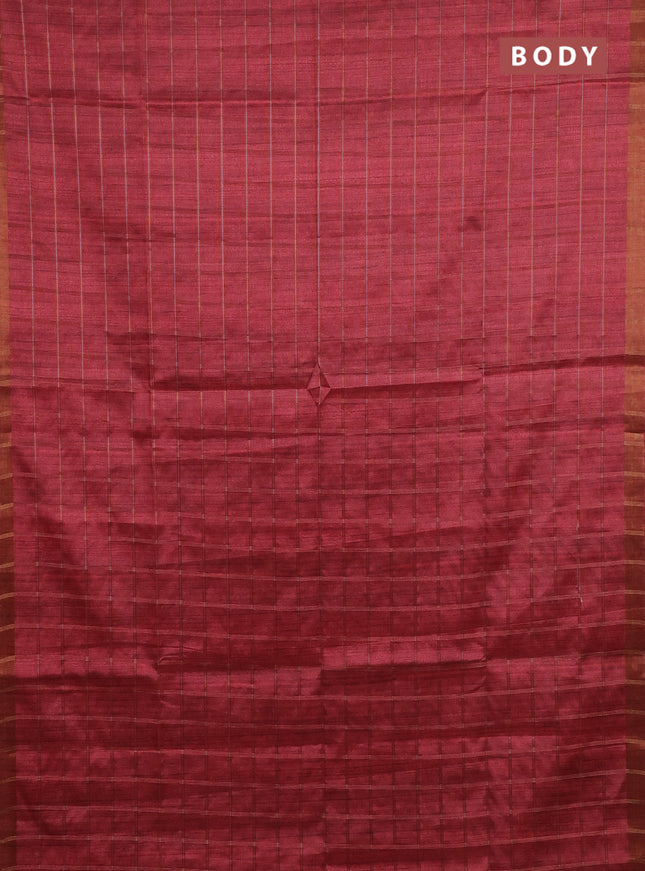 Semi tussar saree maroon and beige with allover zari checked pattern and kalamkari printed pallu