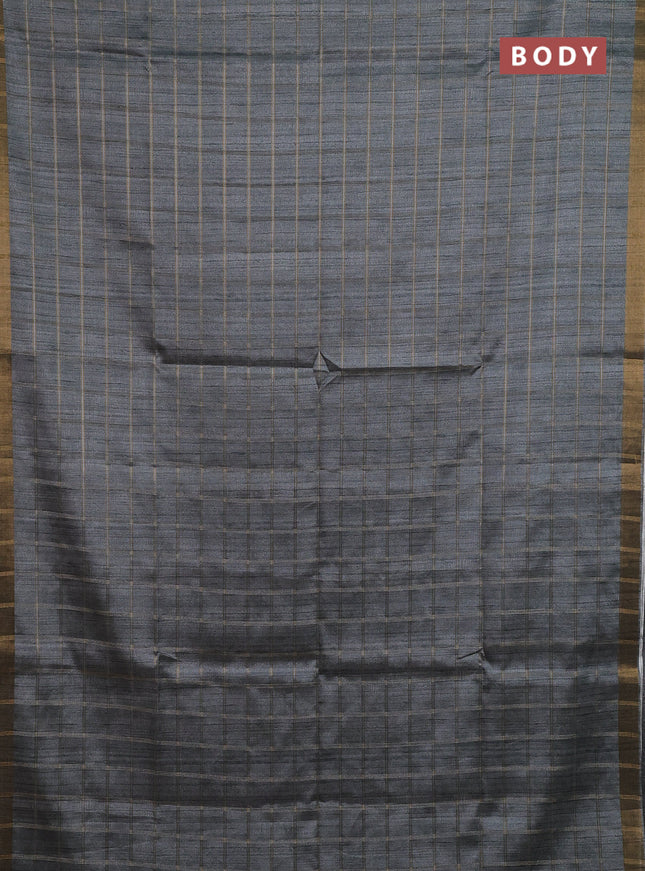 Semi tussar saree grey and beige with allover zari checked pattern and kalamkari printed pallu