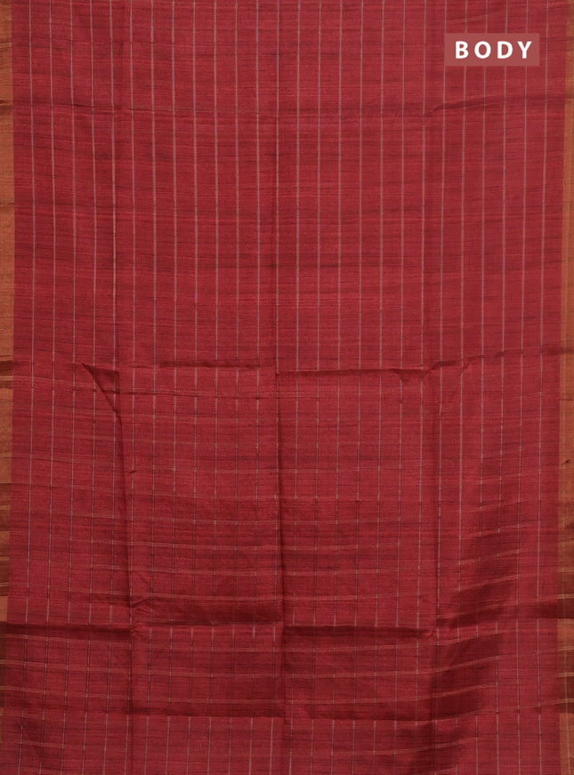 Semi tussar saree maroon and beige with allover zari checked pattern and kalamkari printed pallu