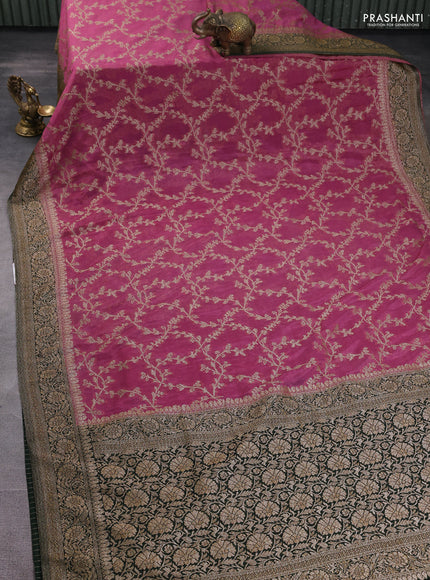 Banarasi semi georgette saree mauve pink and bottle green with allover thread & zari weaves and zari woven border