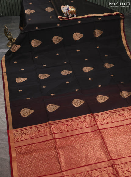Kora silk cotton saree black and maroon with zari woven buttas and zari woven border