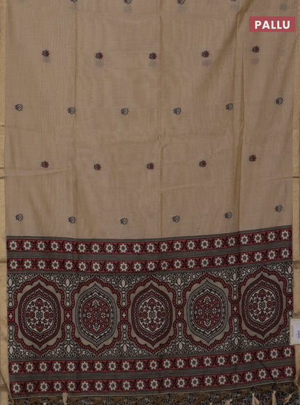 Jamdhani cotton saree beige and maroon with thread woven buttas and jamdhani pallu
