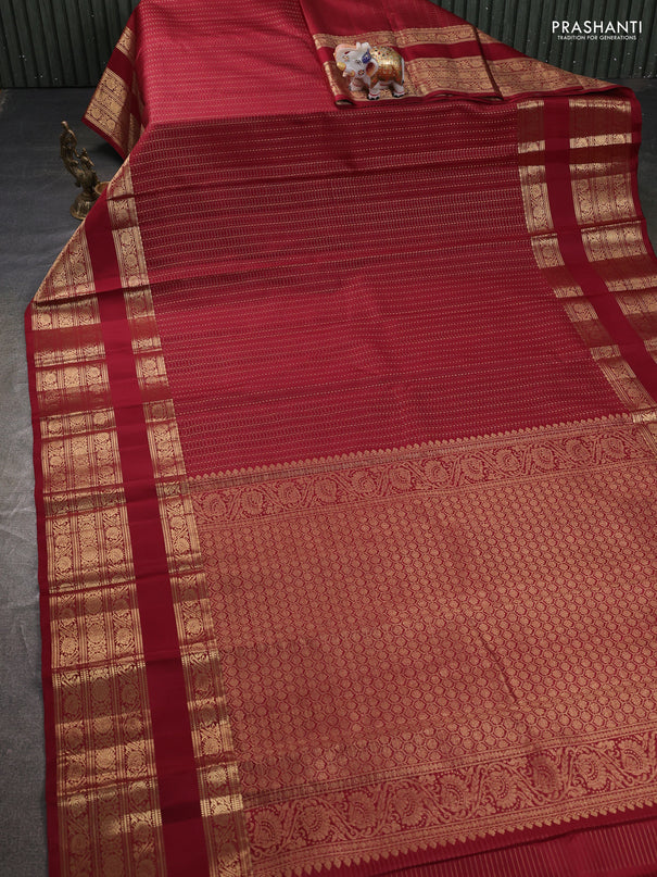 Pure kanchipuram silk saree maroon with allover small zari checks & buttas and long rettapet zari woven border