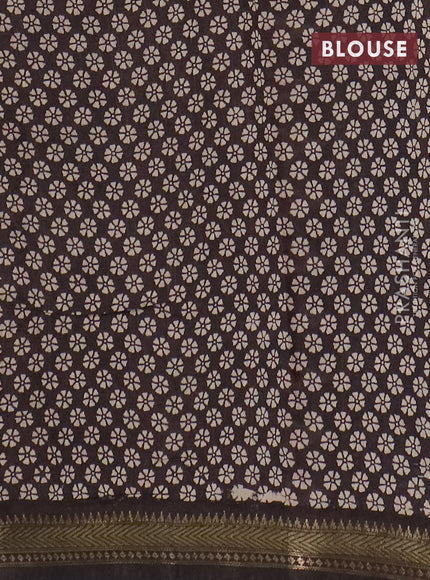 Semi maheswari cotton saree beige and coffee brown with plain body and zari woven border