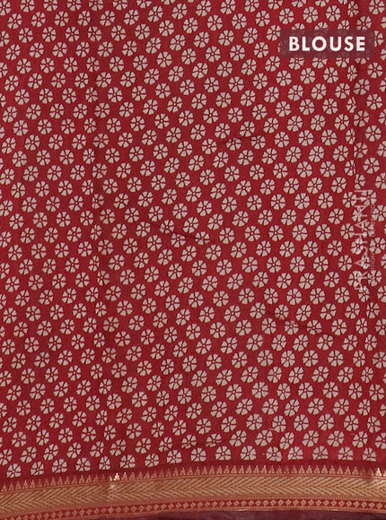 Semi maheswari cotton saree beige and maroon with plain body and zari woven border