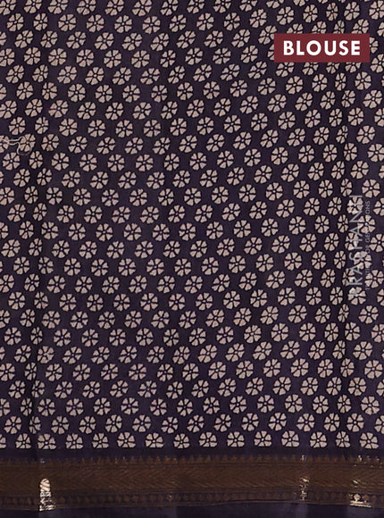 Semi maheswari cotton saree beige and navy blue with plain body and zari woven border