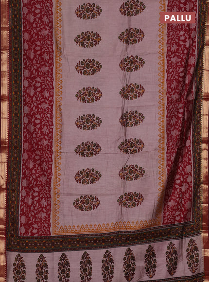 Semi maheswari cotton saree beige and deep maroon with allover butta prints and zari woven border