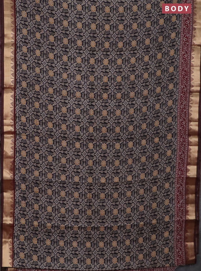 Semi maheswari cotton saree black and maroon with allover prints and zari woven border