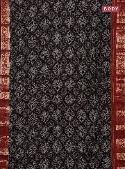Semi maheswari cotton saree black and maroon with allover prints and zari woven border