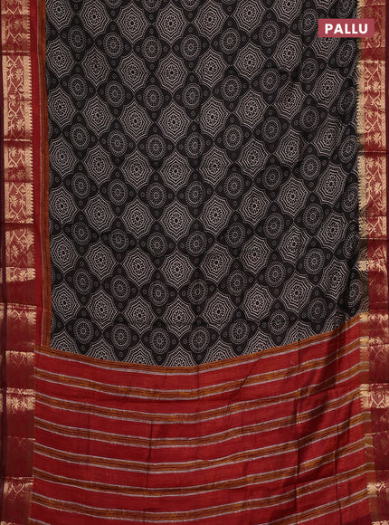 Semi maheswari cotton saree black and maroon with allover prints and zari woven border