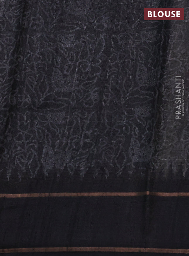 Pure tussar silk saree beige and black with allover kalamkari hand painted prints and temple design rettapet zari woven border