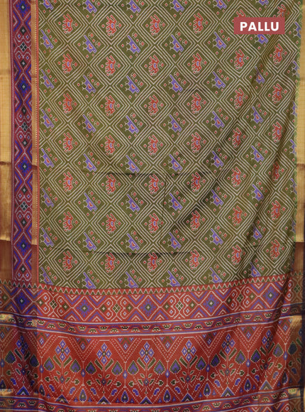 Mehendi green semi tussar saree with matching Neck piece