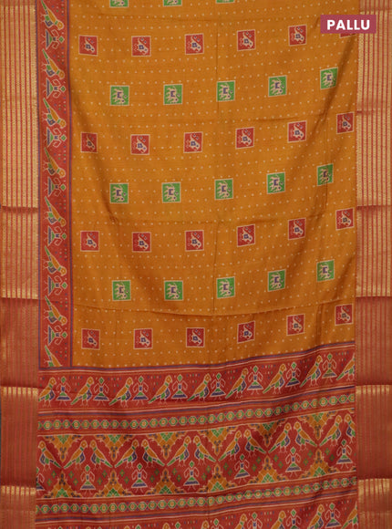 Mustar yellow semi tussar saree with matching Neck piece