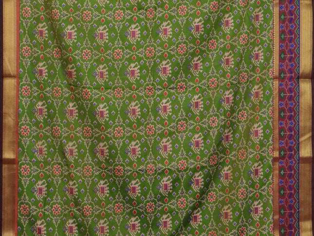 Green semi tussar saree with matching - Neck piece