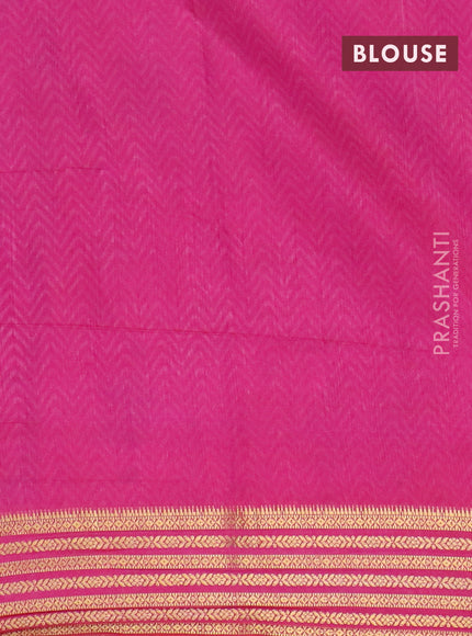 Purple semi tussar saree with matching Neck piece