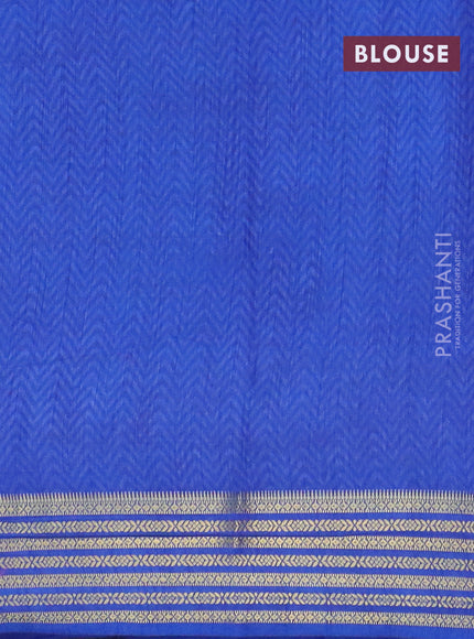 Purple semi tussar saree with matching Neck piece