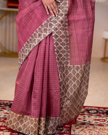 Art chanderi saree pastel maroon and beige with allover checked pattern and printed border