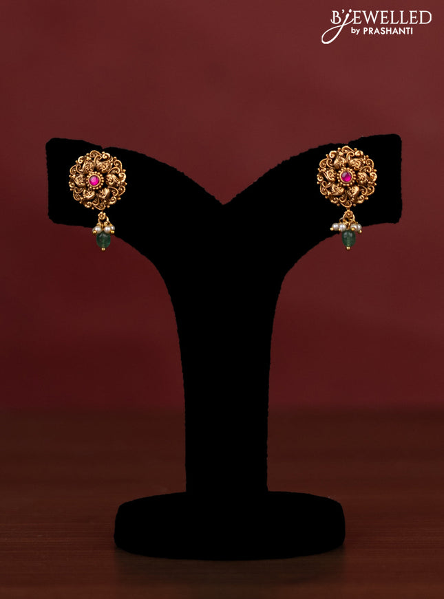 Antique beaded green haaram with side pendant and pink kemp stone