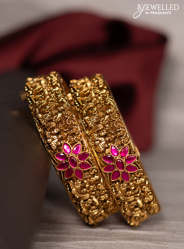 Antique screw type bangle lakshmi design with pink kemp stones