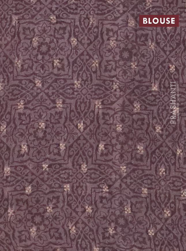 Semi crepe saree grey and red with zari stripes & kalamkari prints and zari woven border