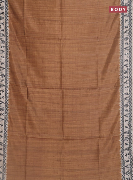 Semi tussar saree sap green and cream with plain body and warli prints kantha stitch work border