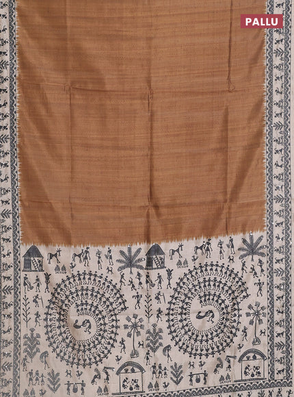 Semi tussar saree sap green and cream with plain body and warli prints kantha stitch work border