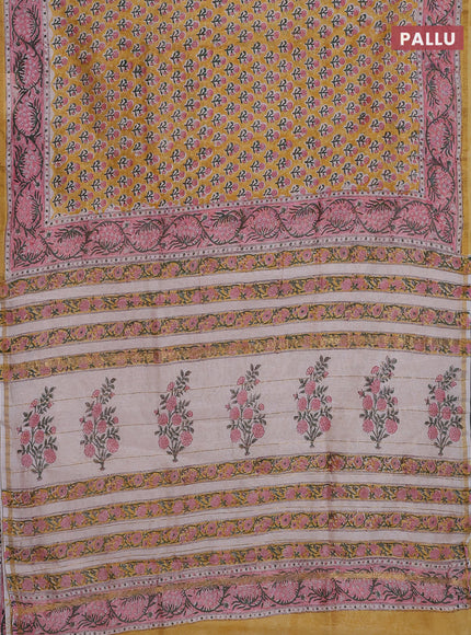 Chanderi bagru saree mustard yellow and peach pink with allover floral butta prints and small zari woven border