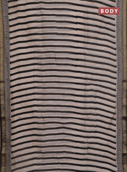 Chanderi bagru saree beige and black with stripe pattern and maheshwari border