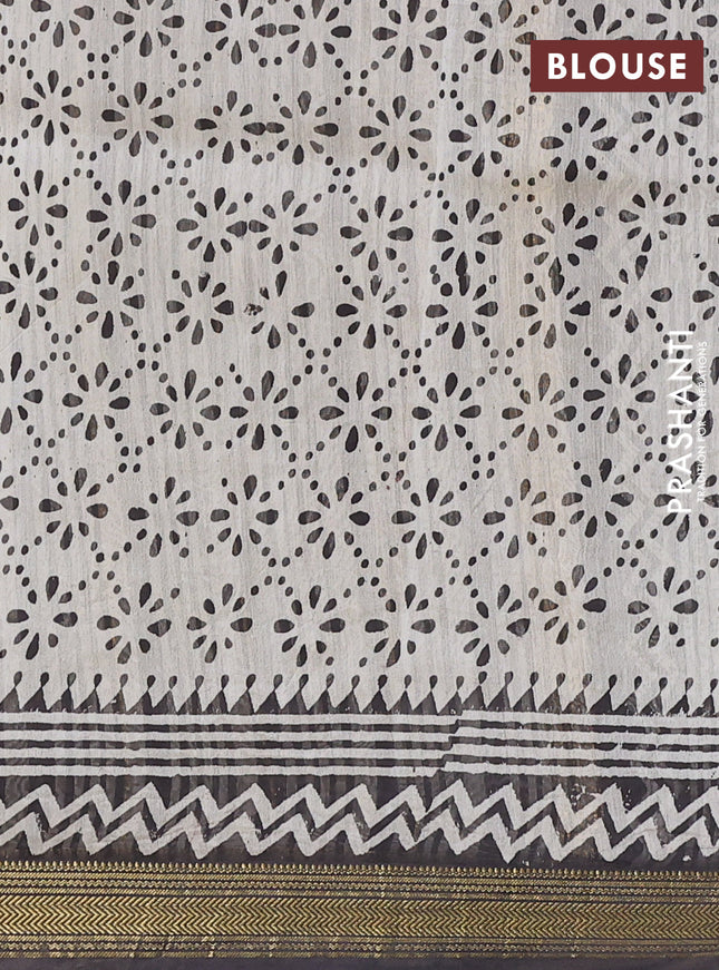 Chanderi bagru saree beige and black with allover geometric prints and maheshwari border