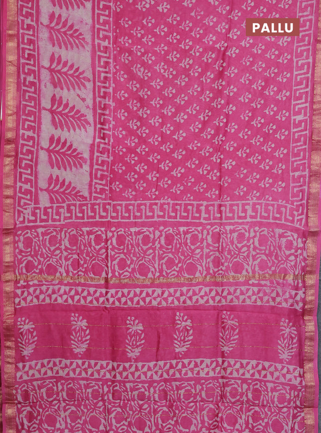 Chanderi bagru saree pink and beige with allover butta prints and maheshwari border