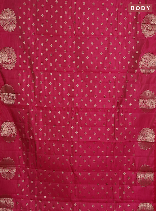 Pink raw silk saree with matching Neck piece