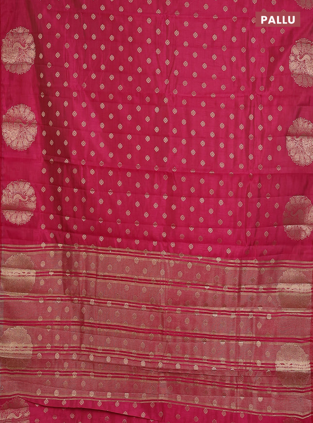 Pink raw silk saree with matching Neck piece