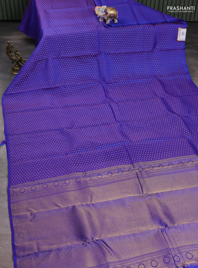 Blue Kanchipuram silk saree with matching maanga design antique haaram