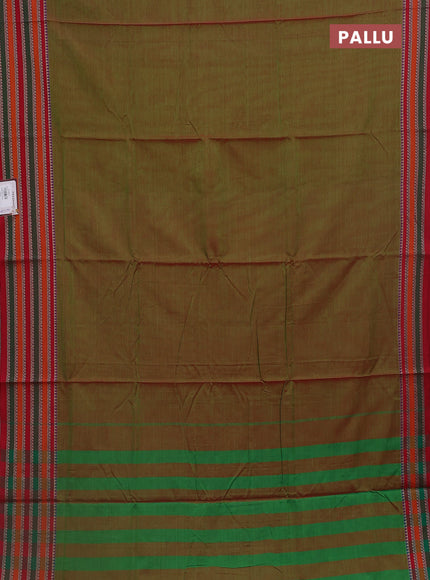 Dual shade of green narayanpet cotton saree with matching neck piece