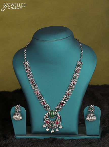 Dual shade of green narayanpet cotton saree with matching neck piece