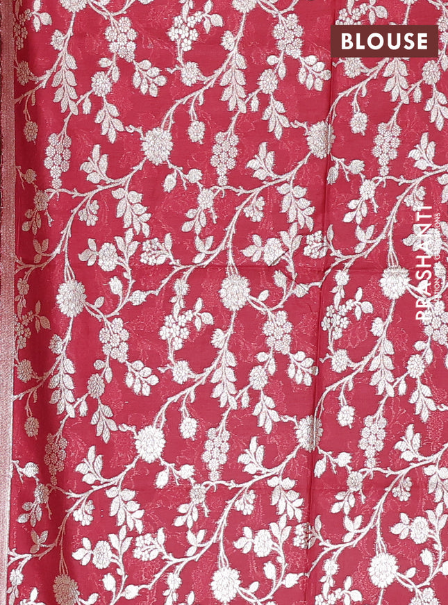 Semi mangalgiri saree light green and maroon with plain body and zari woven border