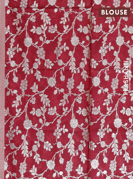 Semi mangalgiri saree light green and maroon with plain body and zari woven border