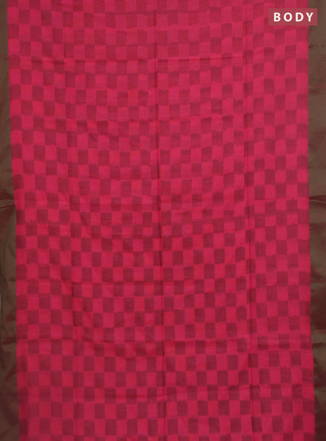 Bengal soft cotton saree peach pink and green with allover weaves and simple border