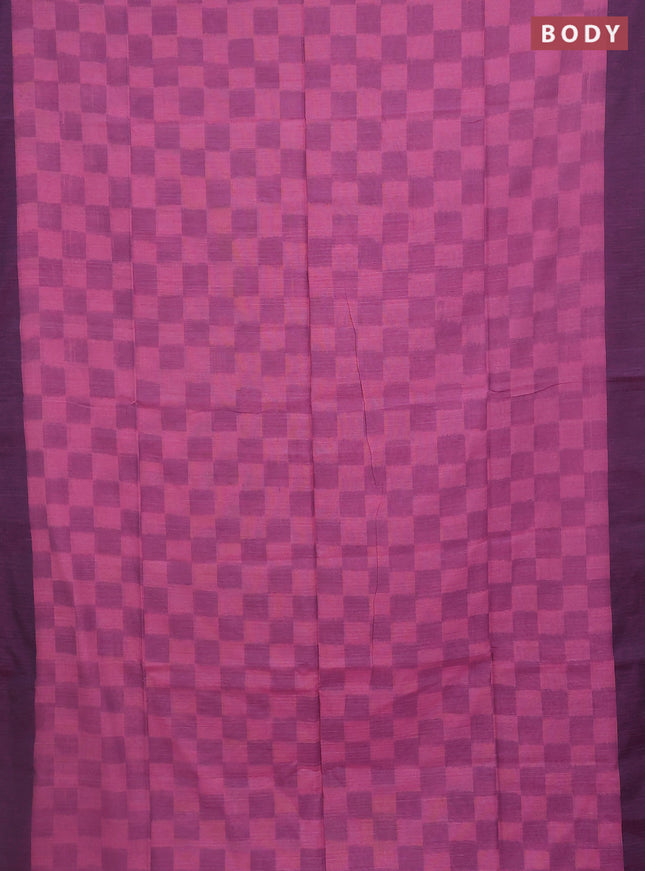 Bengal soft cotton saree mavue pink and navy blue with allover weaves and simple border