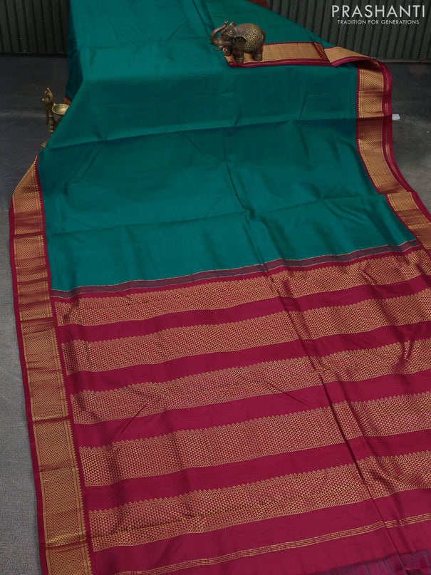 10 Yards pure kanchipuram silk saree teal green and maroon with plain body and zari woven korvai border