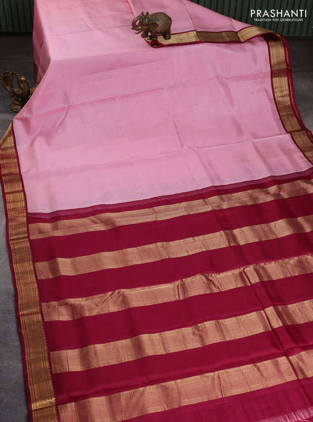 10 Yards pure kanchipuram silk saree light pink and maroon with plain body and zari woven korvai border