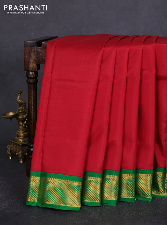 10 Yards pure kanchipuram silk saree maroon and green with plain body and zari woven korvai border
