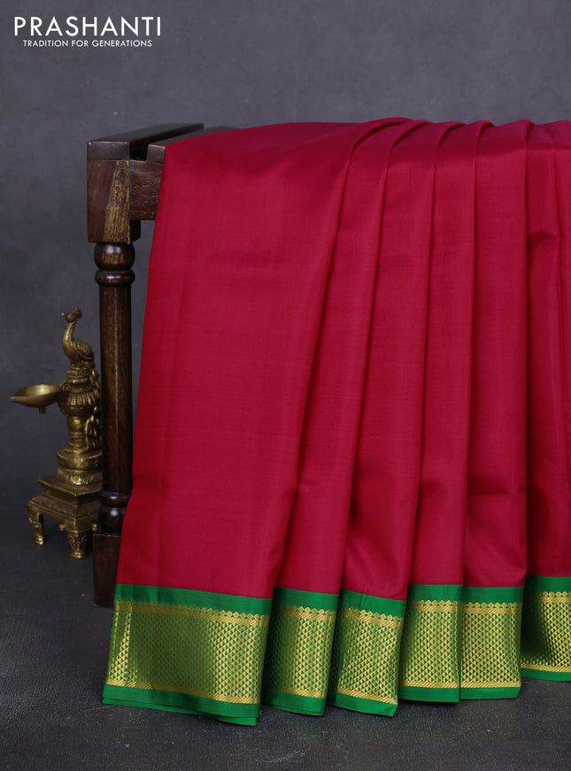 10 Yards pure kanchipuram silk saree reddish pink and green with plain body and zari woven korvai border