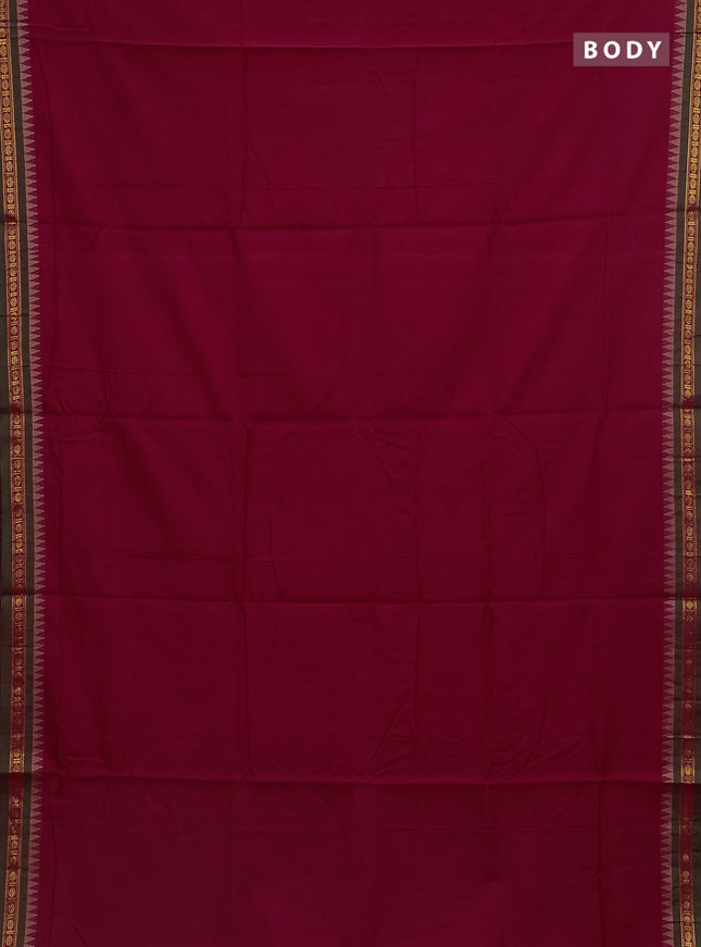 Red narayanpet cotton saree with matching neck piece